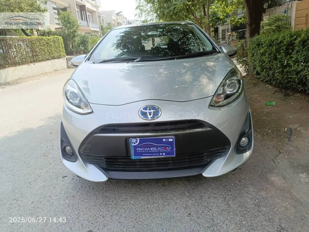 Toyota Aqua 2017 for Sale in Islamabad Image-1