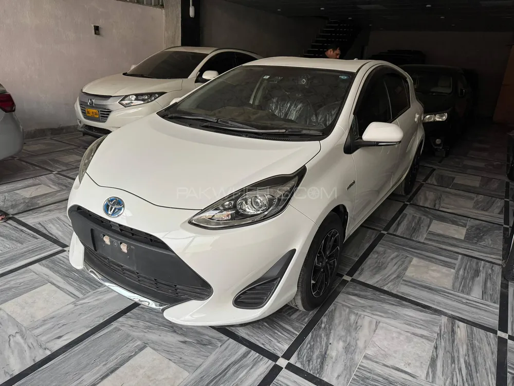 Toyota Aqua 2020 for Sale in Quetta Image-1
