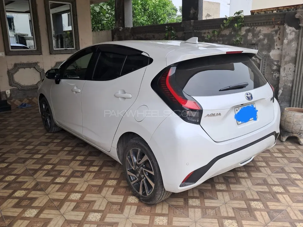 Toyota Aqua 2021 for Sale in Lahore Image-1