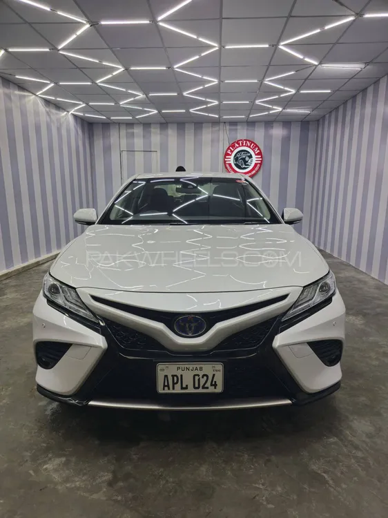 Toyota Camry 2021 for Sale in Gujranwala Image-1