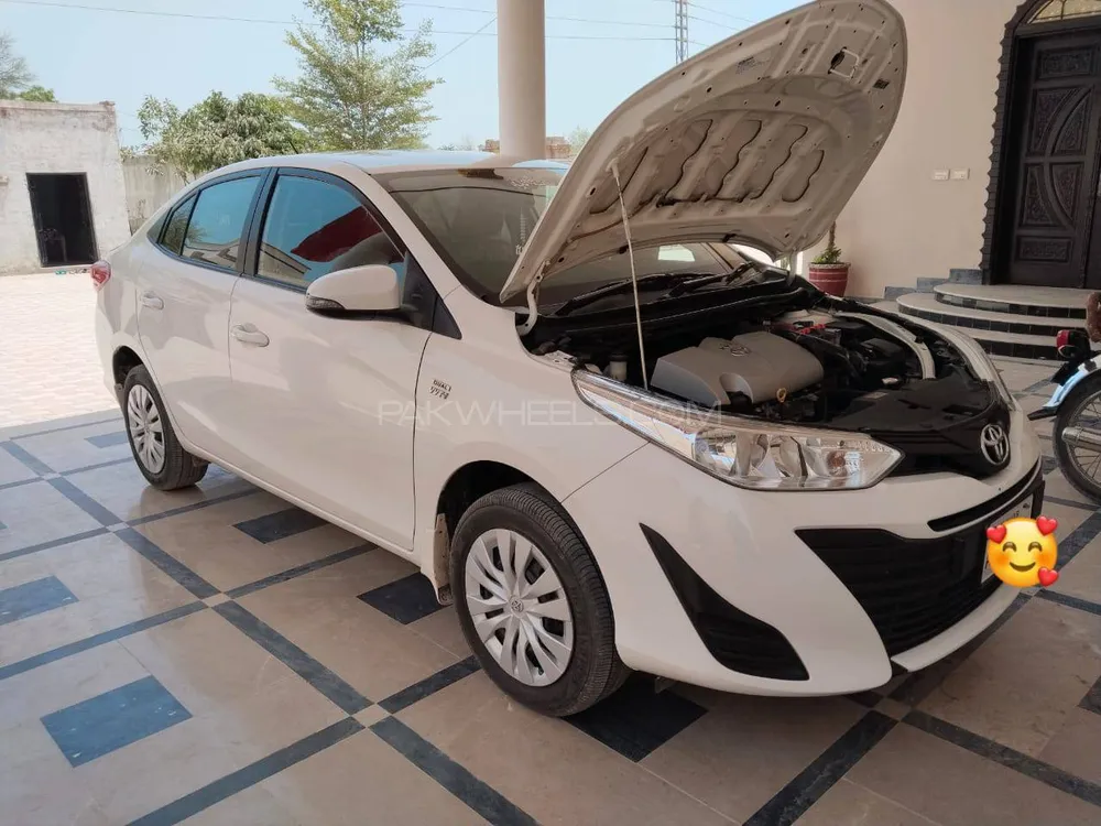 Toyota Corolla 2020 for Sale in Sadiqabad Toyota Corolla 2020 for Sale in Sadiqabad Image-9