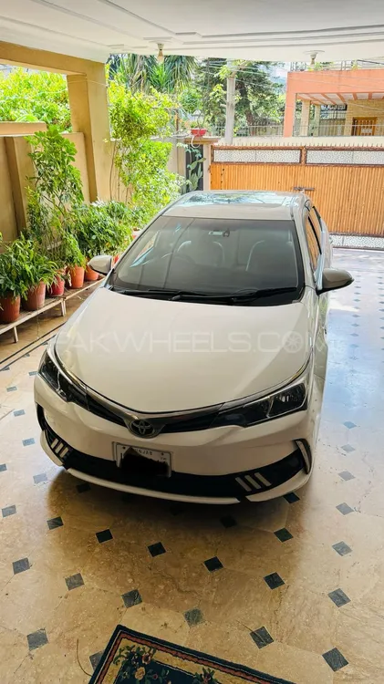 Toyota Corolla 2016 for Sale in Islamabad Image-1