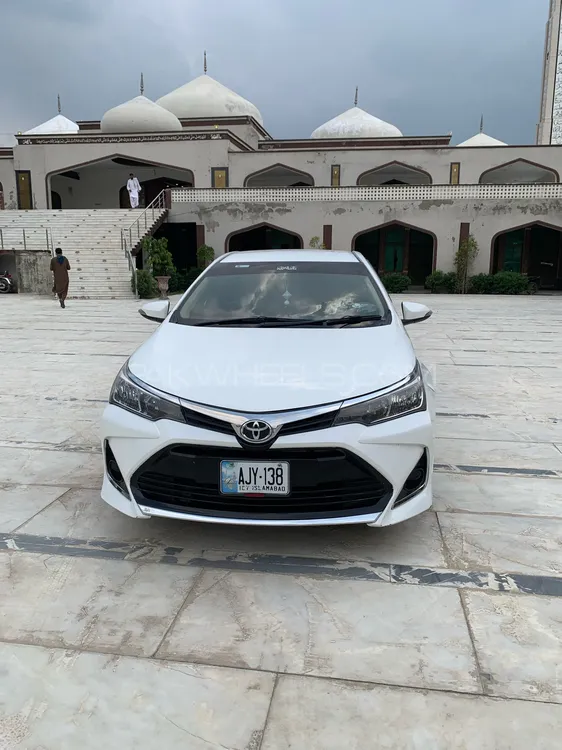 Toyota Corolla 2018 for Sale in Islamabad Image-1