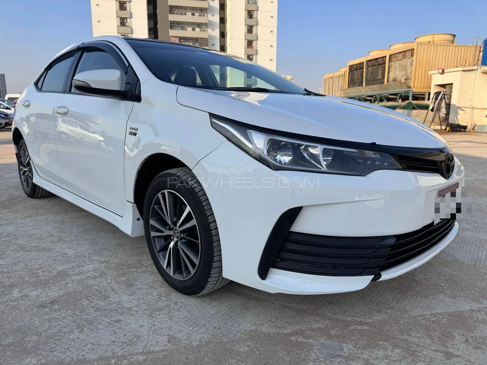 Toyota Corolla 2020 for Sale in Karachi Image-1