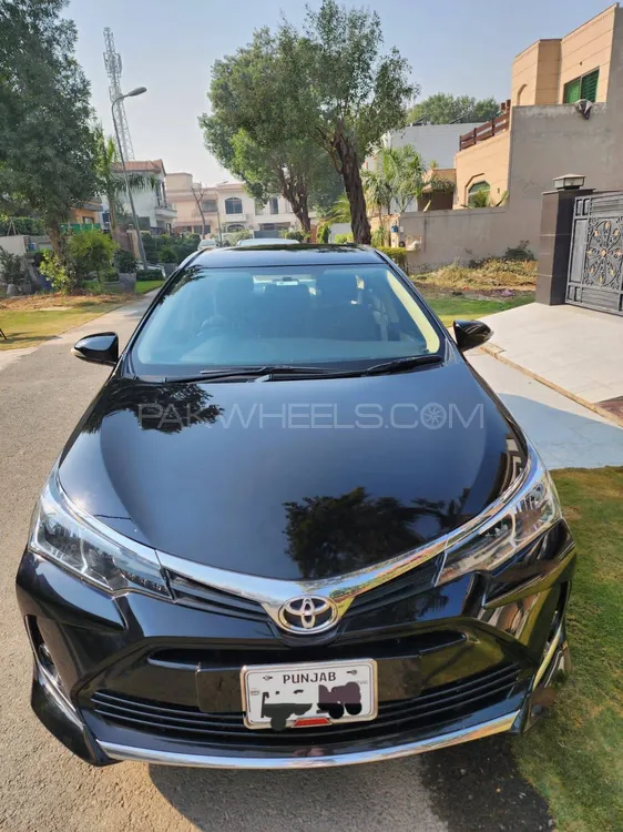 Toyota Corolla 2022 for Sale in Lahore Image-1