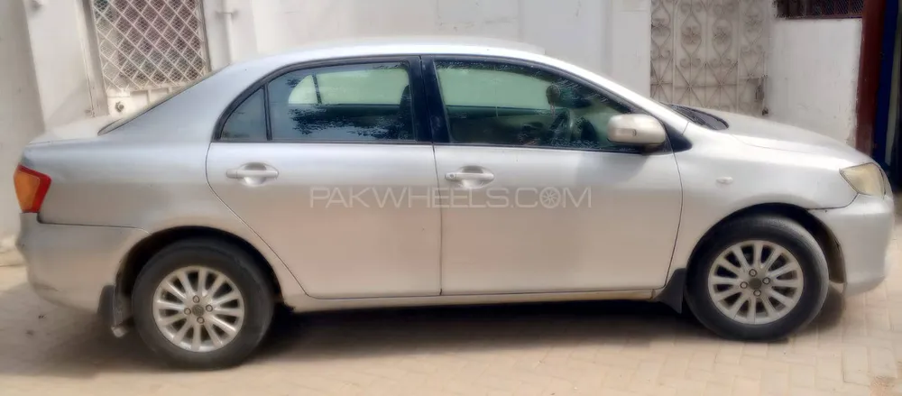 Toyota Corolla Axio 2008 for Sale in Karachi Image-1