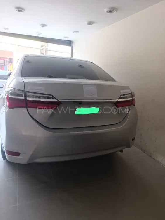Toyota Corolla 2017 for Sale in Jacobabad Image-1