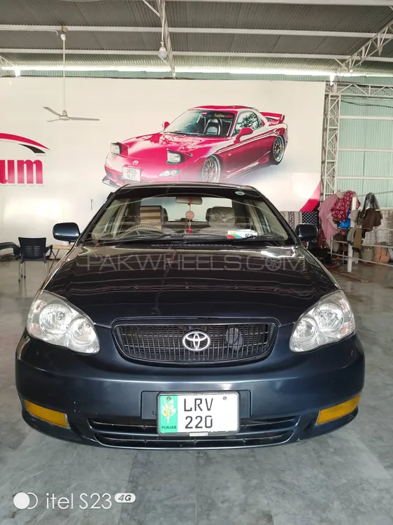 Toyota Corolla 2004 for Sale in Peshawar Image-1