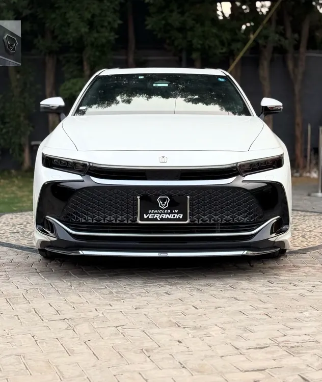 Toyota Crown 2022 for Sale in Lahore Image-1