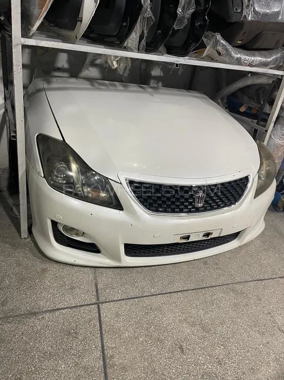 Toyota crown Toyota mark x lexus parts available  Image-1