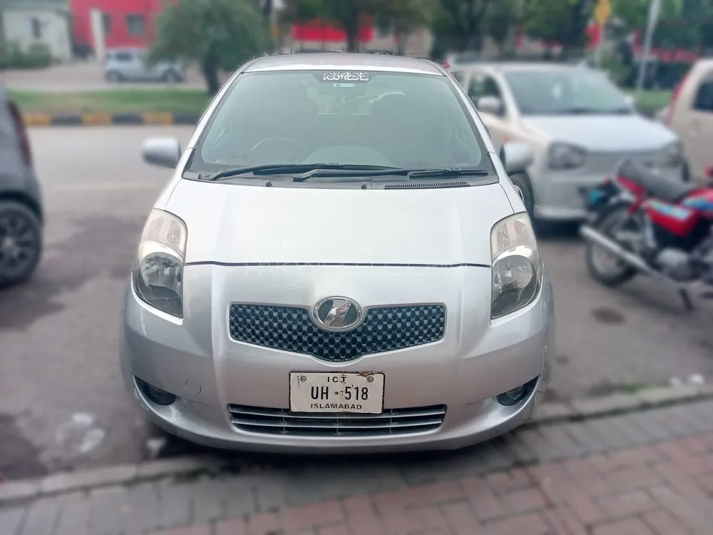 Toyota Vitz 2006 for Sale in Islamabad Image-1