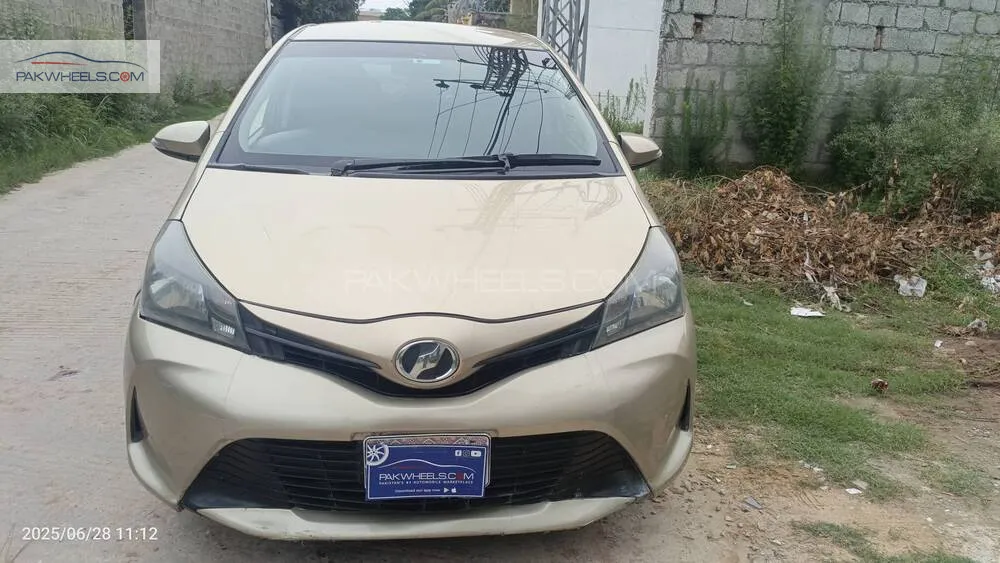Toyota Vitz 2014 for Sale in Islamabad Image-1