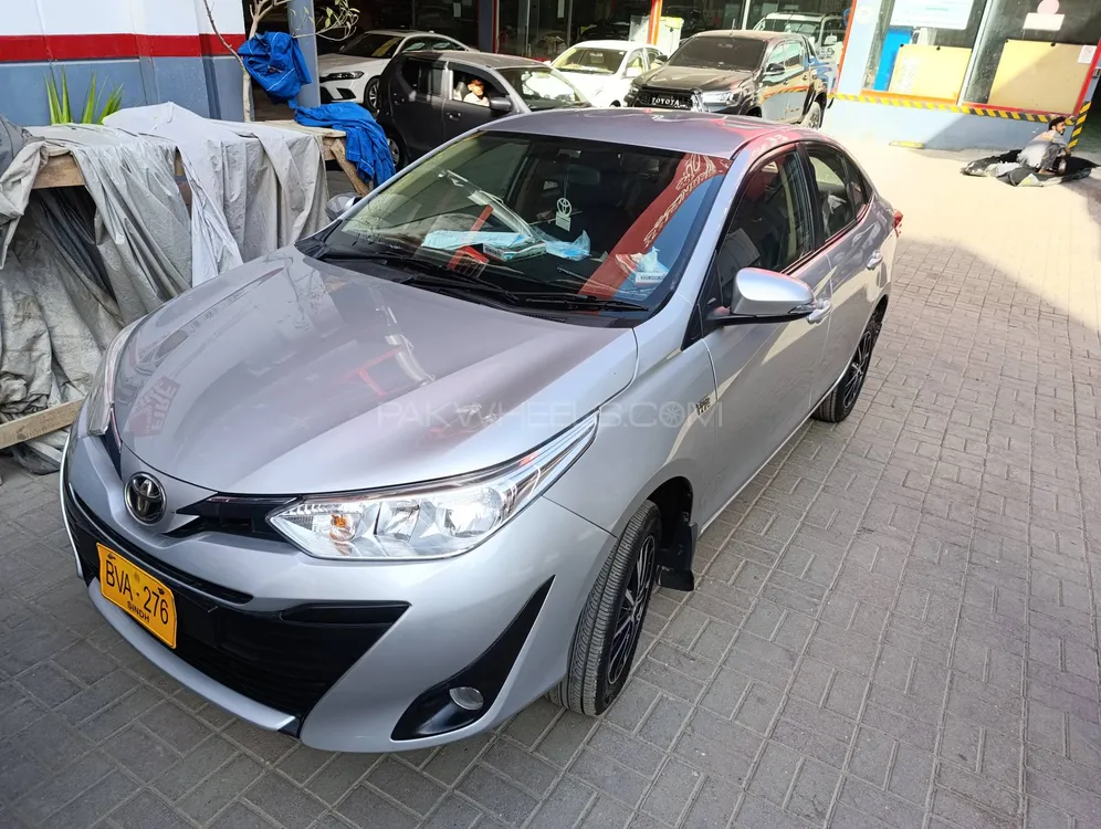 Toyota Yaris Sedan 2021 for Sale in Karachi Image-1