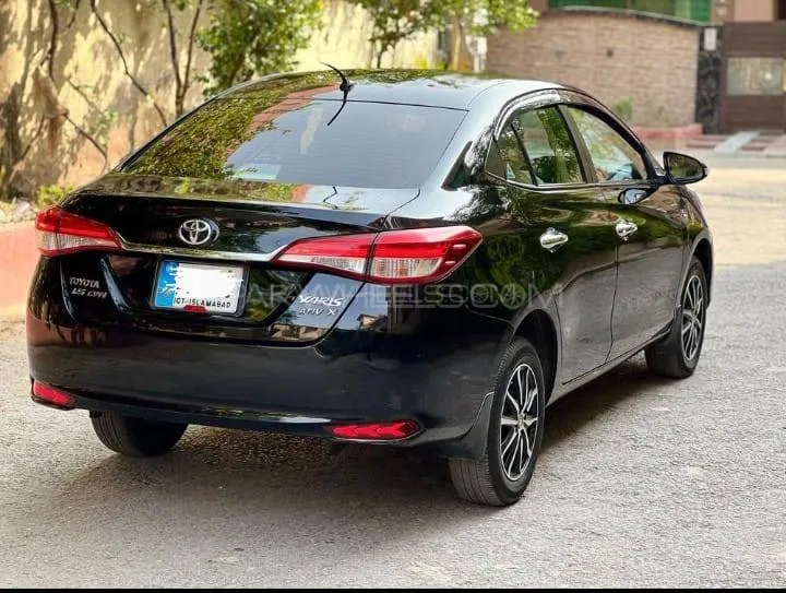 Toyota Yaris Sedan 2021 for Sale in Multan Image-1