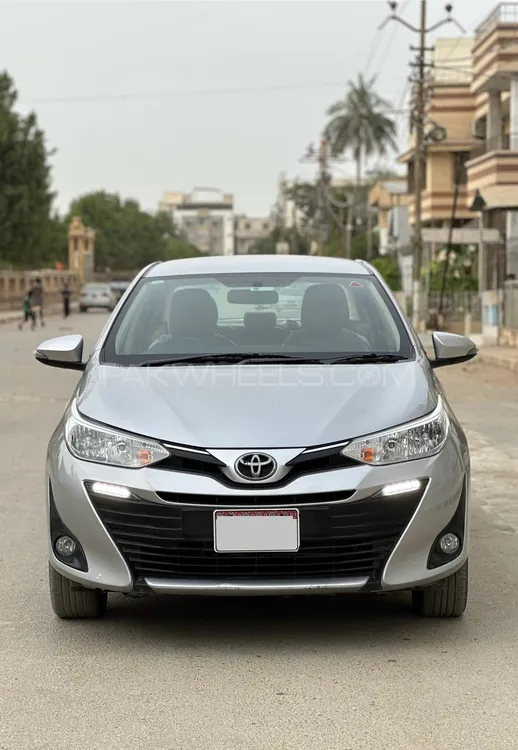Toyota Yaris Sedan 2021 for Sale in Karachi Image-1