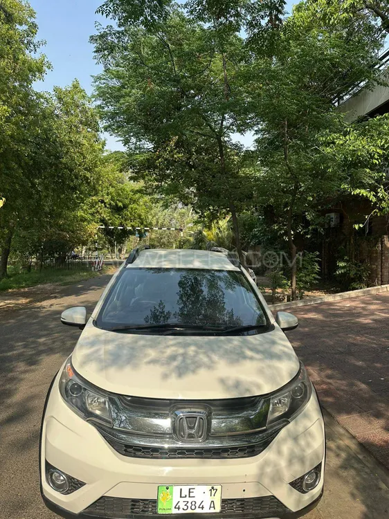 Honda BR-V 2017 for Sale in Lahore Image-1