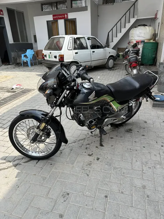 Honda CG 125 Deluxe 2013 for Sale Image-1