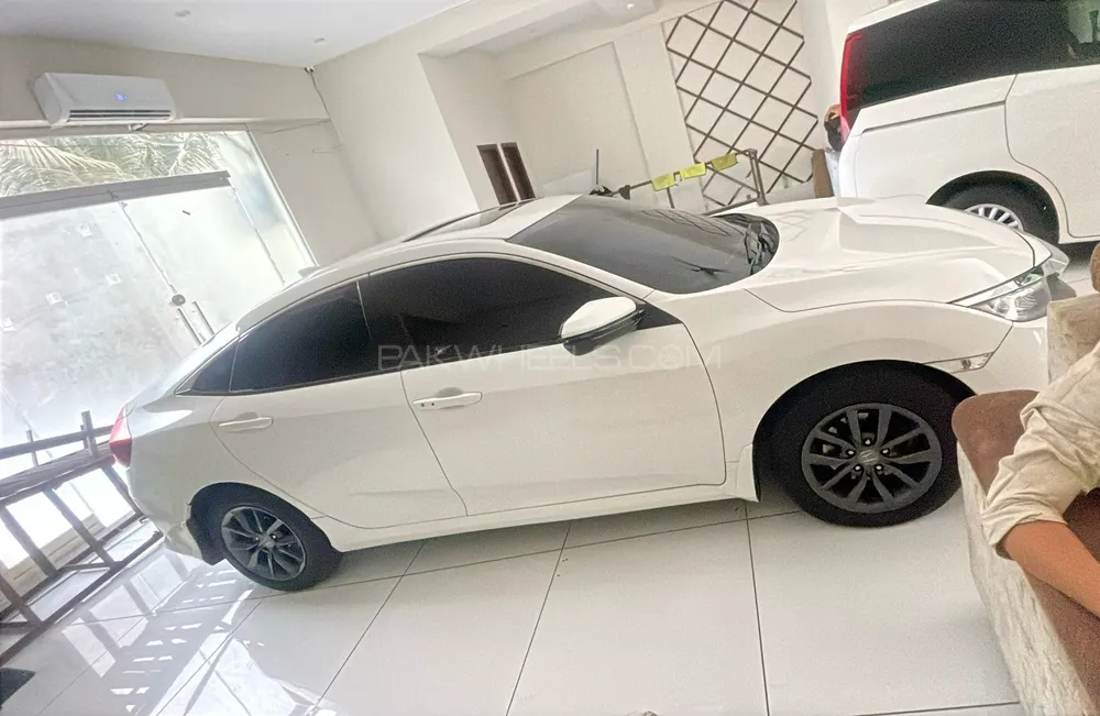 Honda Civic 2021 for Sale in Sadiqabad Image-1