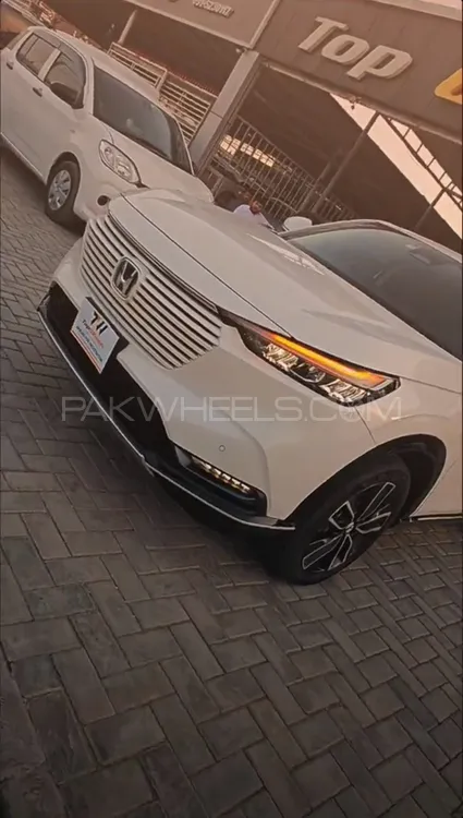 Honda Vezel 2021 for Sale in Mardan Image-1