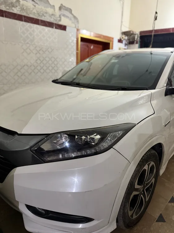 Honda Vezel 2014 for Sale in Gujrat Image-1