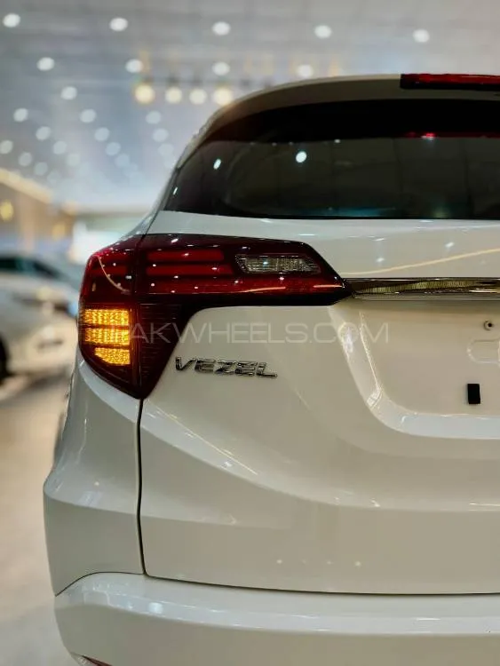 Honda Vezel 2019 for Sale in Islamabad Honda Vezel 2019 for Sale in Islamabad Image-17