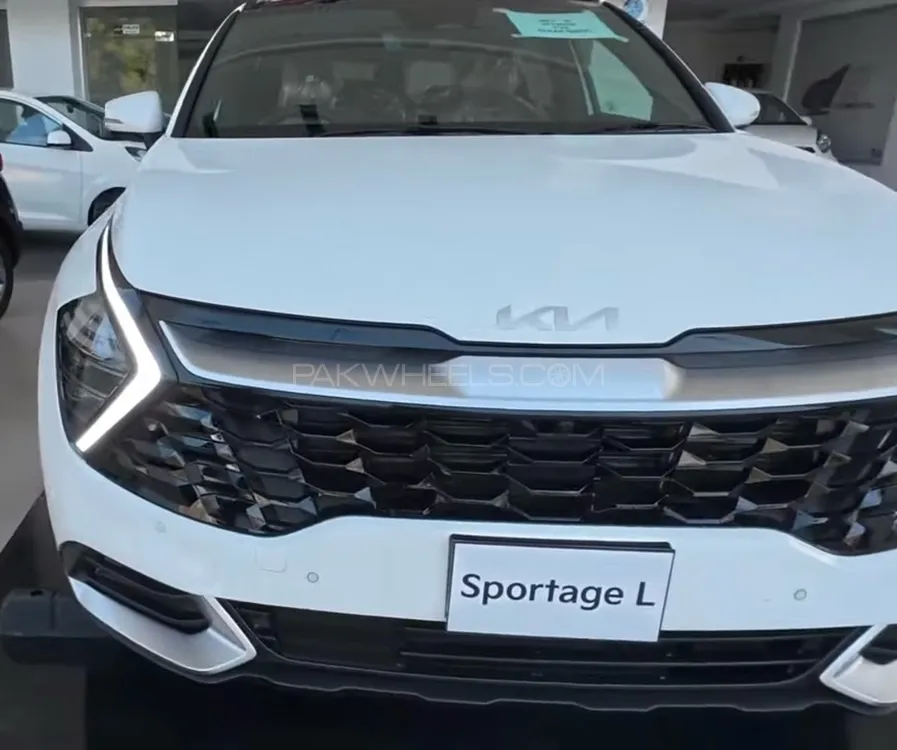 KIA Sportage L 2025 for Sale in Multan Image-1