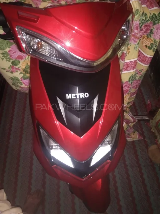میٹرو Boom 70 2025 for Sale Image-1