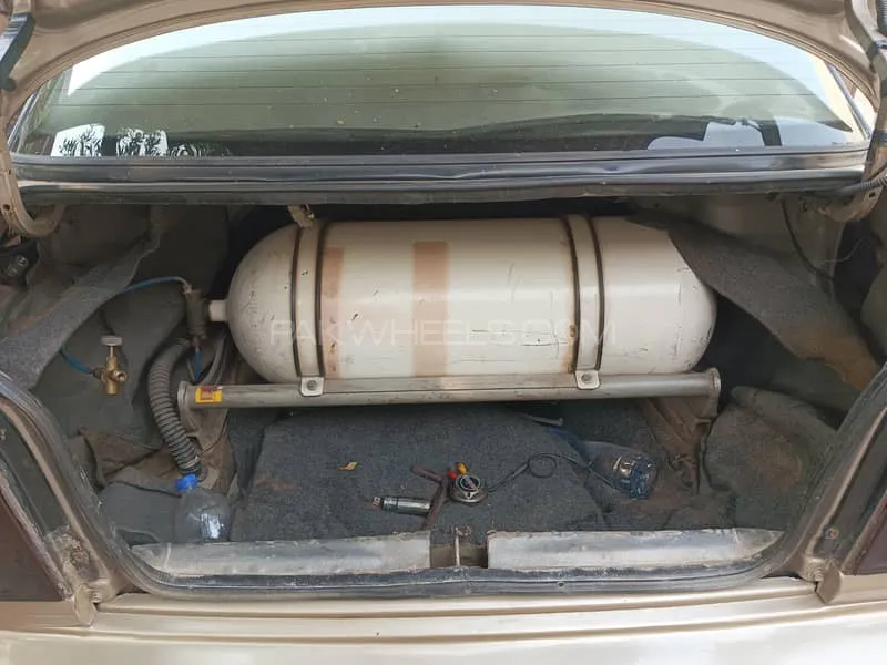 Suzuki Baleno 2005 for Sale in Gujranwala Image-1
