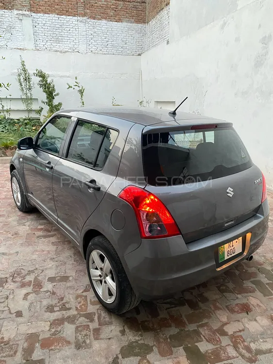 Suzuki Swift 2011 for Sale in Peshawar Image-1
