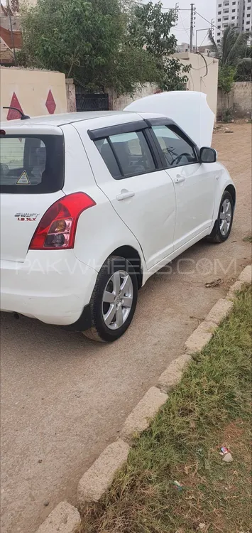 Suzuki Swift 2010 for Sale in Lahore Image-1