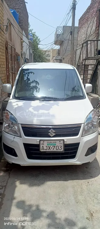 سوزوکی ویگن آر 2022 for Sale in چنیوٹ Image-1