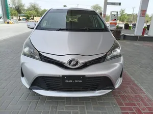 Toyota Vitz F 1.0 2014 for Sale