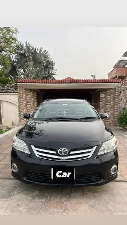 Toyota Corolla 2013 for Sale in Islamabad Image-1