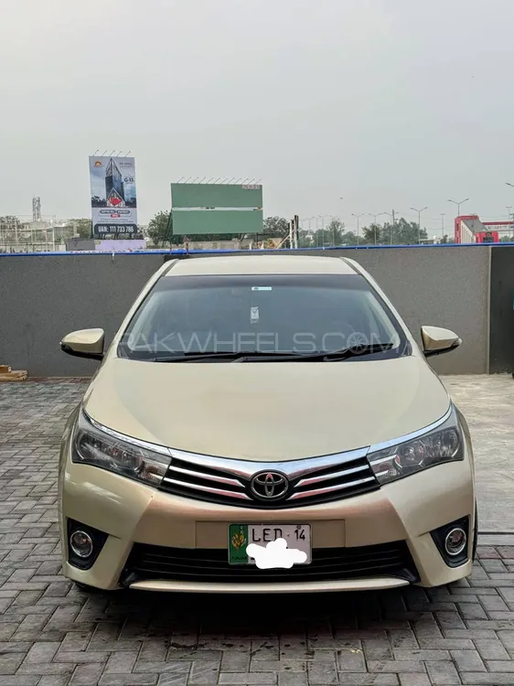 Toyota Corolla 2014 for Sale in Islamabad Image-1
