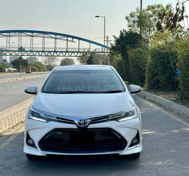 Toyota Corolla 2021 for Sale in Lahore Image-1