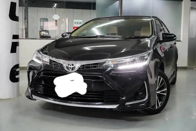 Toyota Corolla 2022 for Sale in Peshawar Image-1