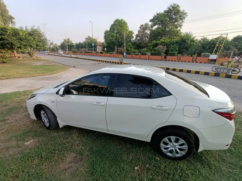 Toyota Corolla 2018 for Sale in Sargodha Image-1