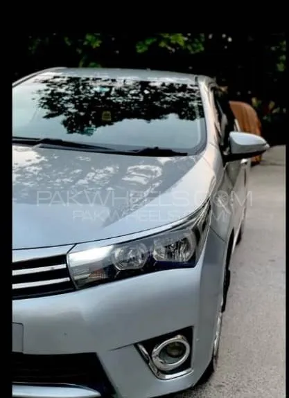 Toyota Corolla 2016 for Sale in Lahore Image-1