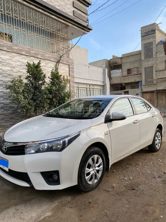 Toyota Corolla 2017 for Sale in Karachi Image-1