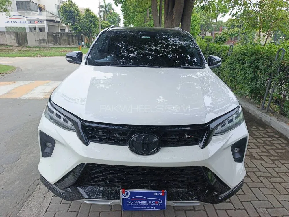 Toyota Fortuner 2017 for Sale in Gujranwala Image-1