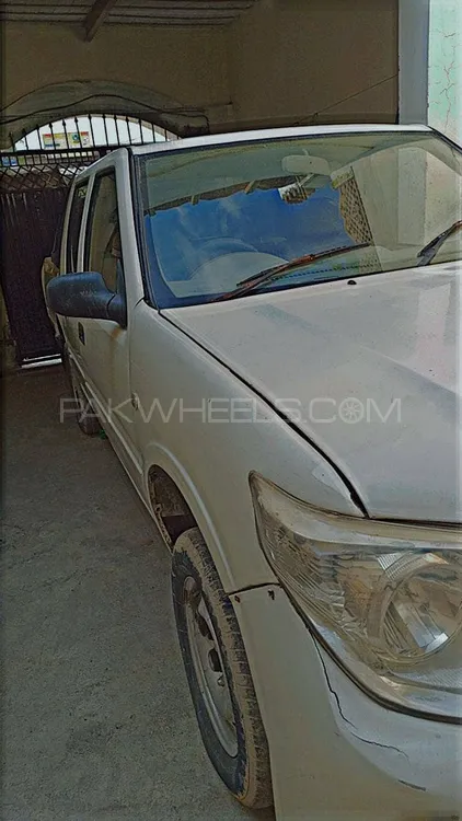 Toyota Hilux 2009 for Sale in Lahore Image-1
