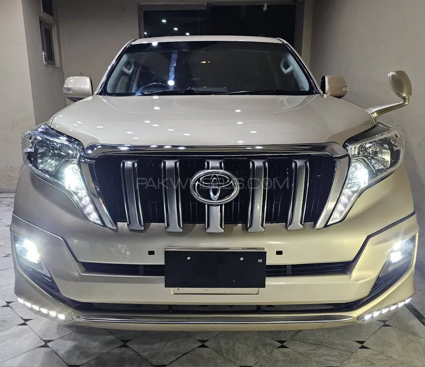 Toyota Prado 2010 for Sale in Lahore Image-1
