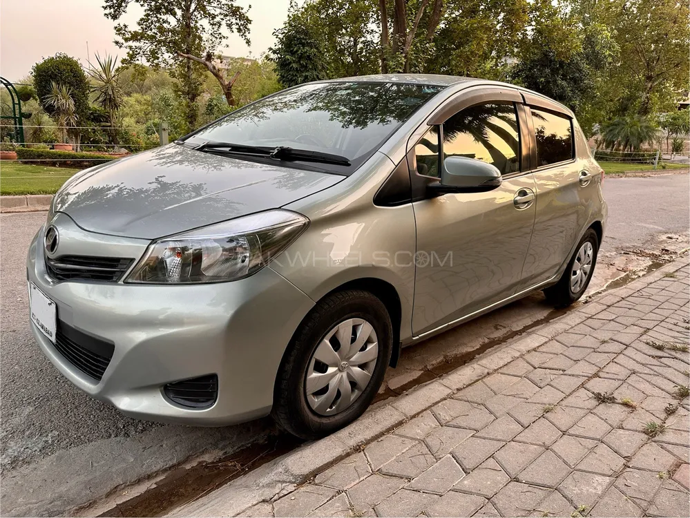 ٹویوٹا ویٹز 2012 for Sale in اسلام آباد Image-1