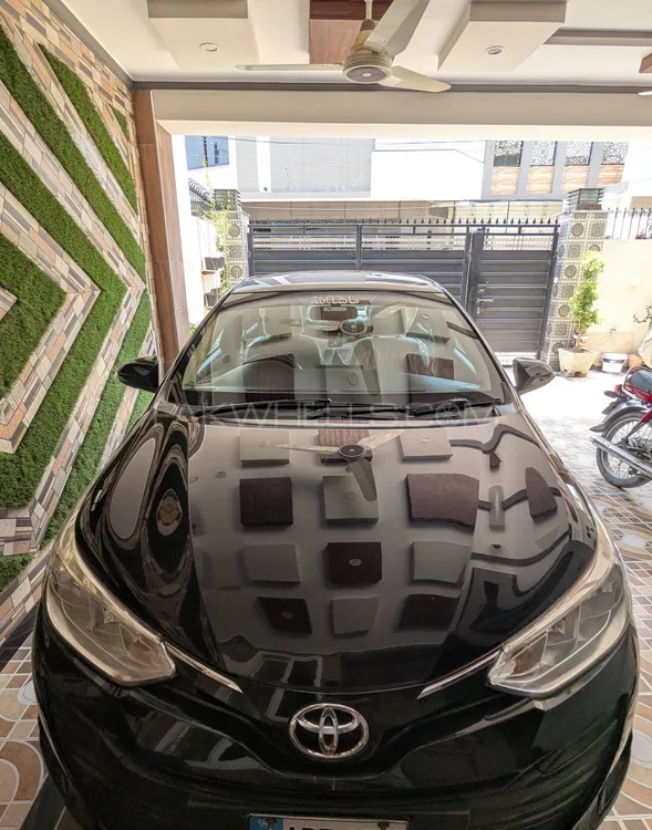 Toyota Yaris Sedan 2020 for Sale in Sahiwal Image-1