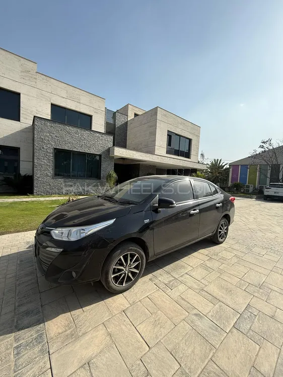 Toyota Yaris Sedan 2021 for Sale in Islamabad Image-1