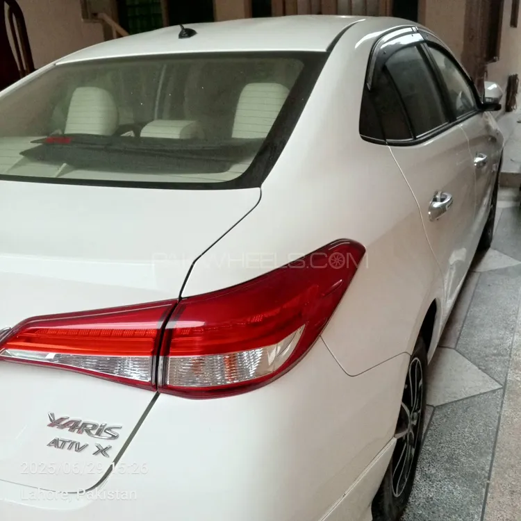 Toyota Yaris Sedan 2021 for Sale in Lahore Image-1