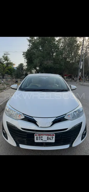 Toyota Yaris Sedan 2021 for Sale in Karachi Image-1