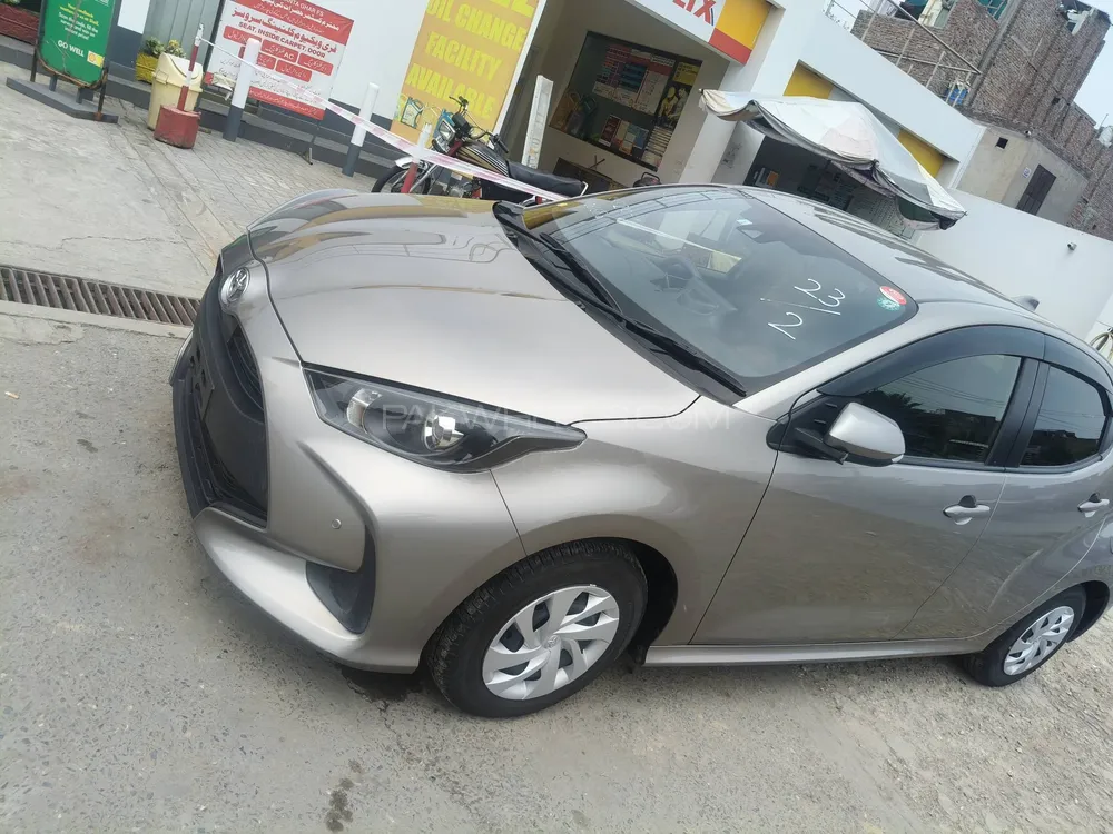 Toyota Yaris Hatchback 2022 for Sale in Faisalabad Image-1