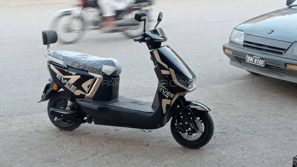 Evee Gen-Z 2025 for Sale Image-1