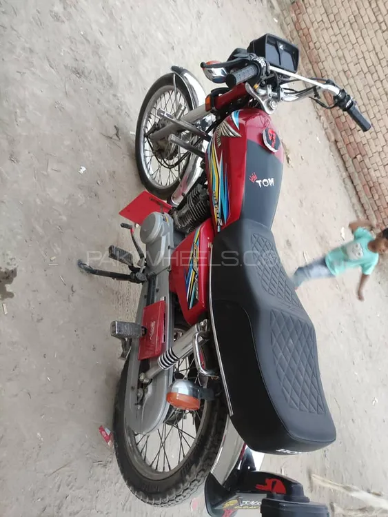 ہونڈا CG 125 Dream 2017 for Sale Image-1